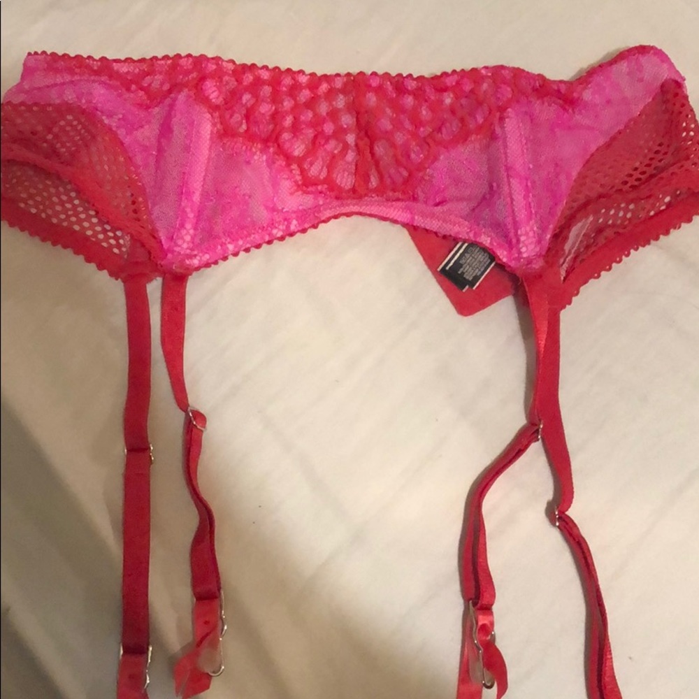 Victoria secret garter belt XS